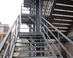 鋼結構樓梯
